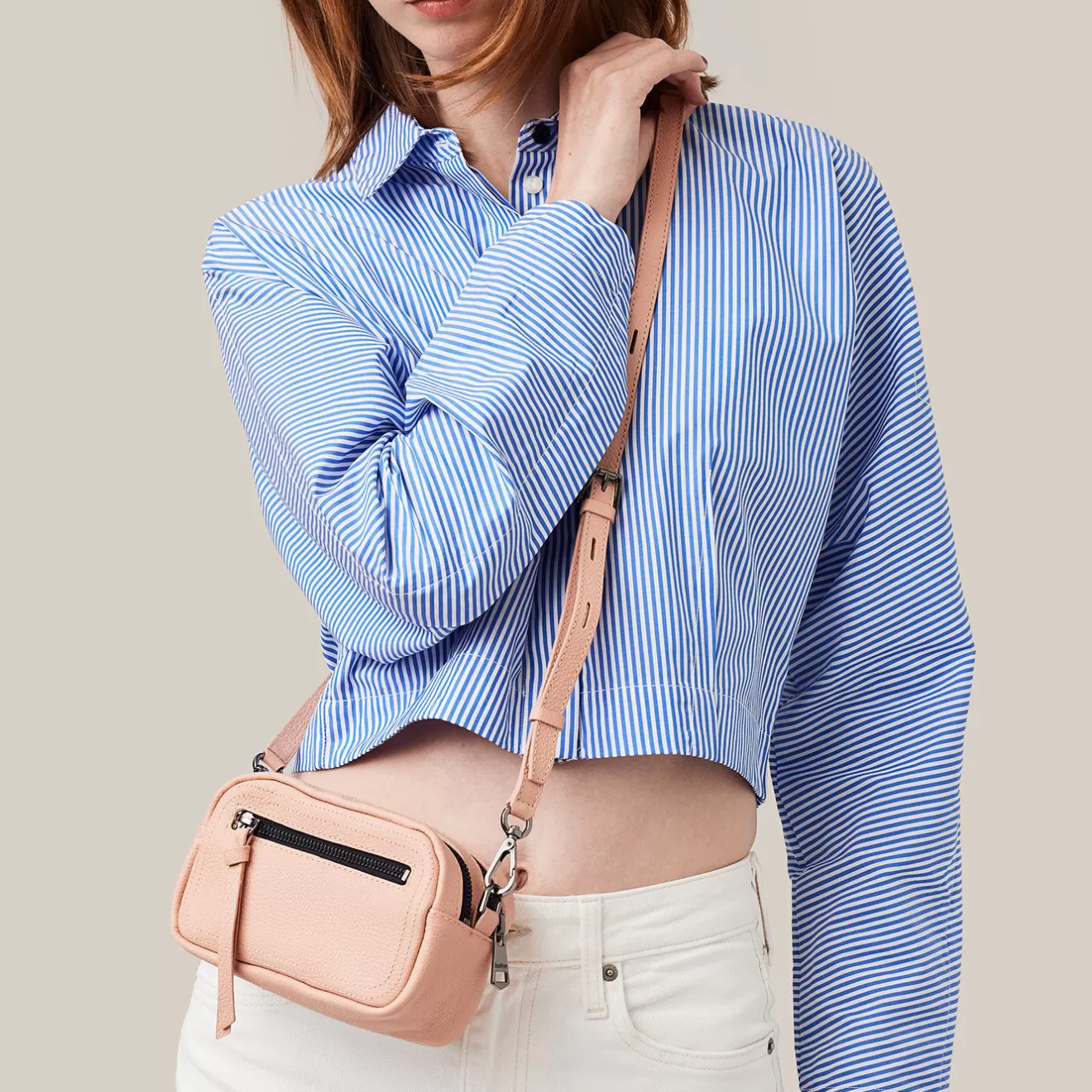 Store Chelsea Mini Camera Crossbody Crossbody