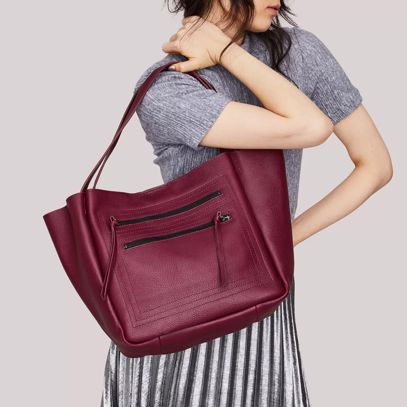 Shop Chelsea Tote Tote